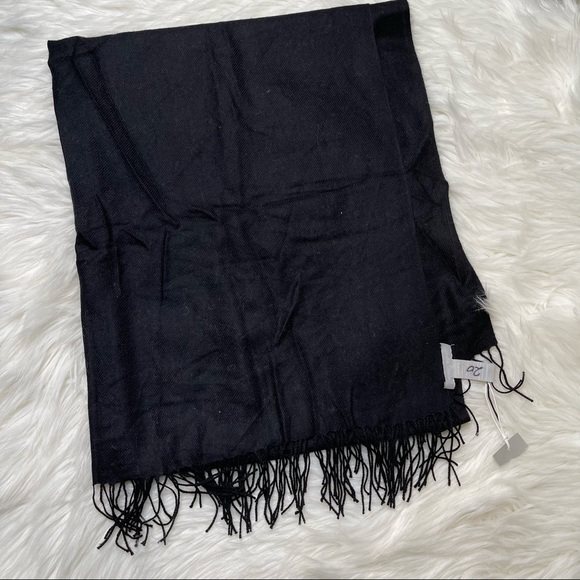 NEW NORDSTROM UNISEX SCARF / SHAWL - Picture 2 of 4